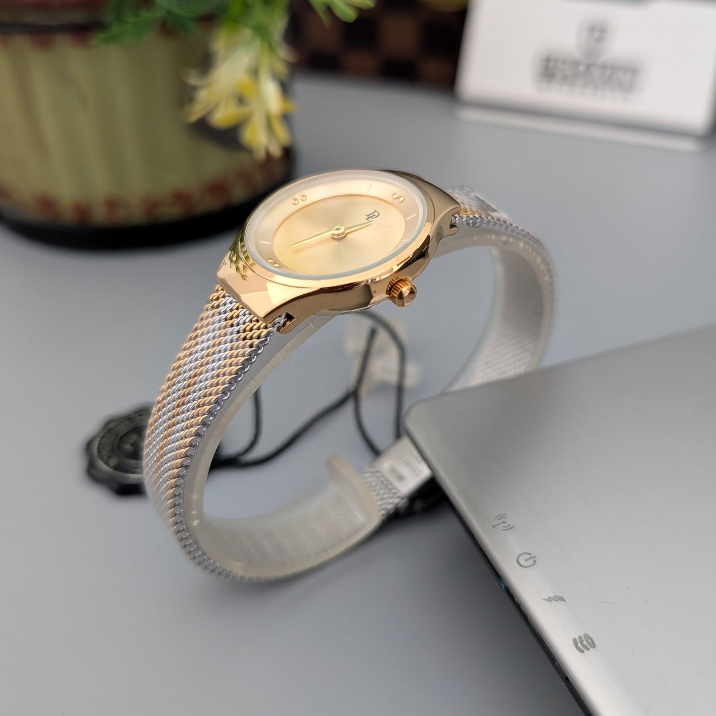 Delawrence Sheffer 0238 Women's