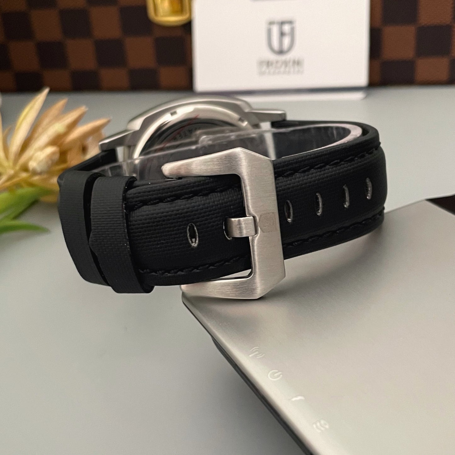Black-Strap