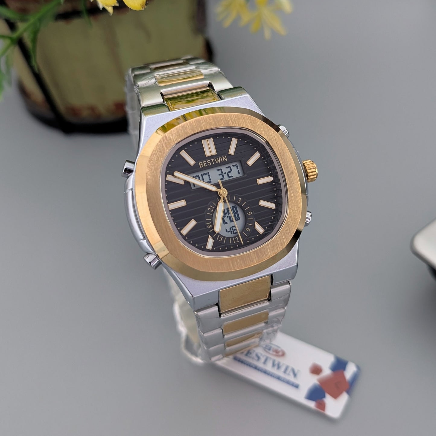 Black-Dial