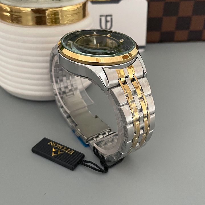 Black-Dial