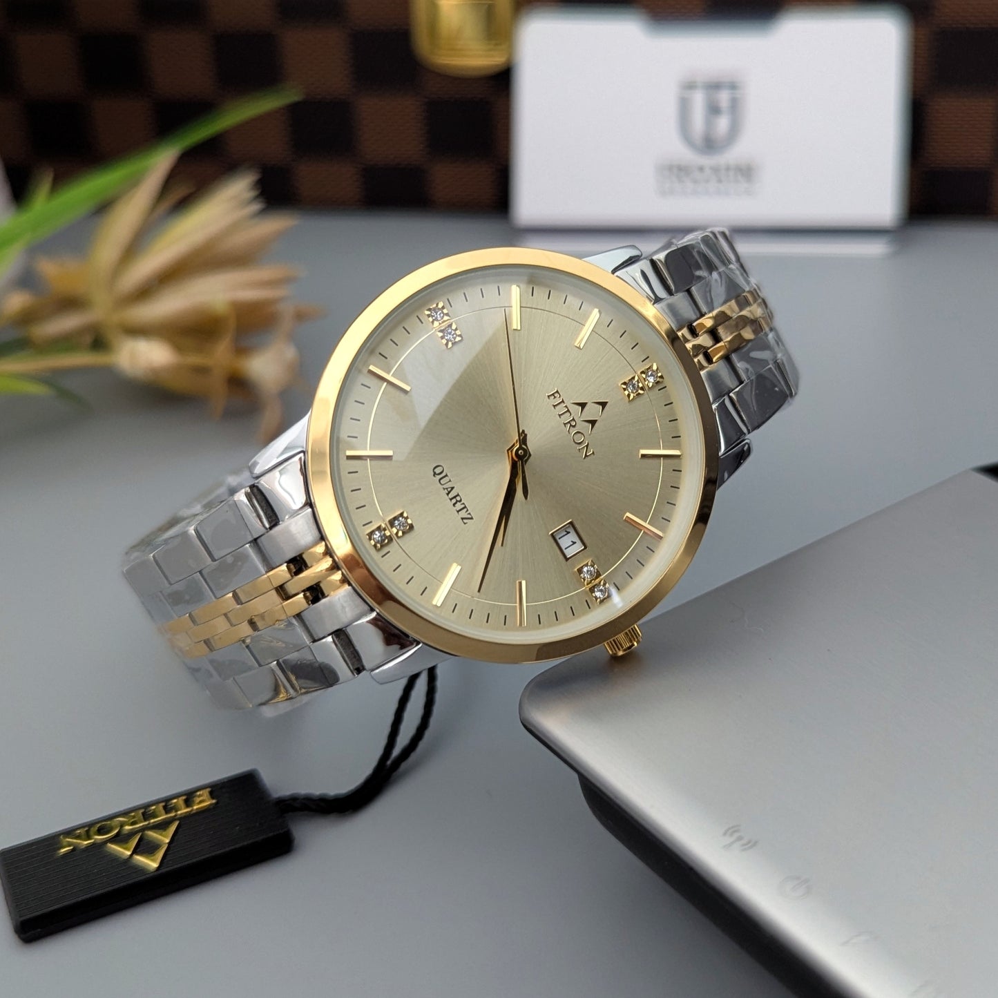Golden-Dial