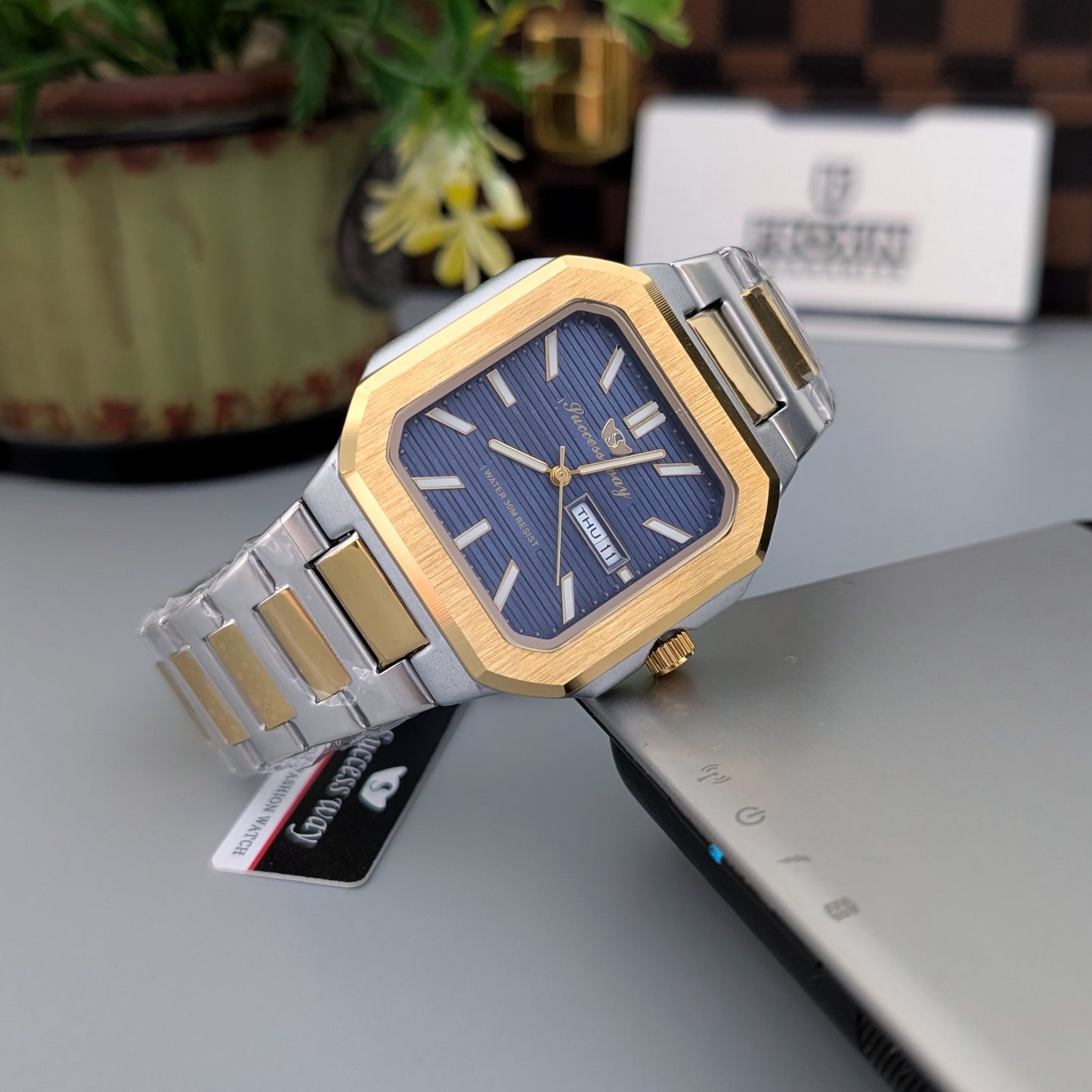 Blue-Dial