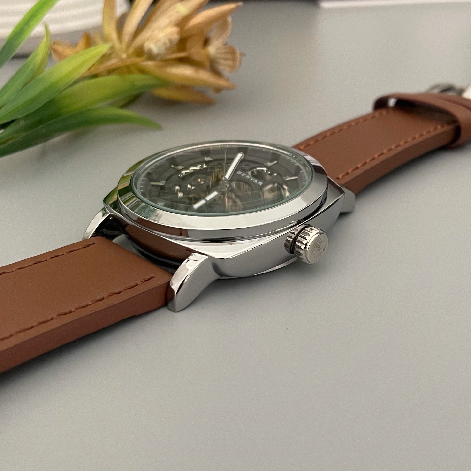 Brown-Strap