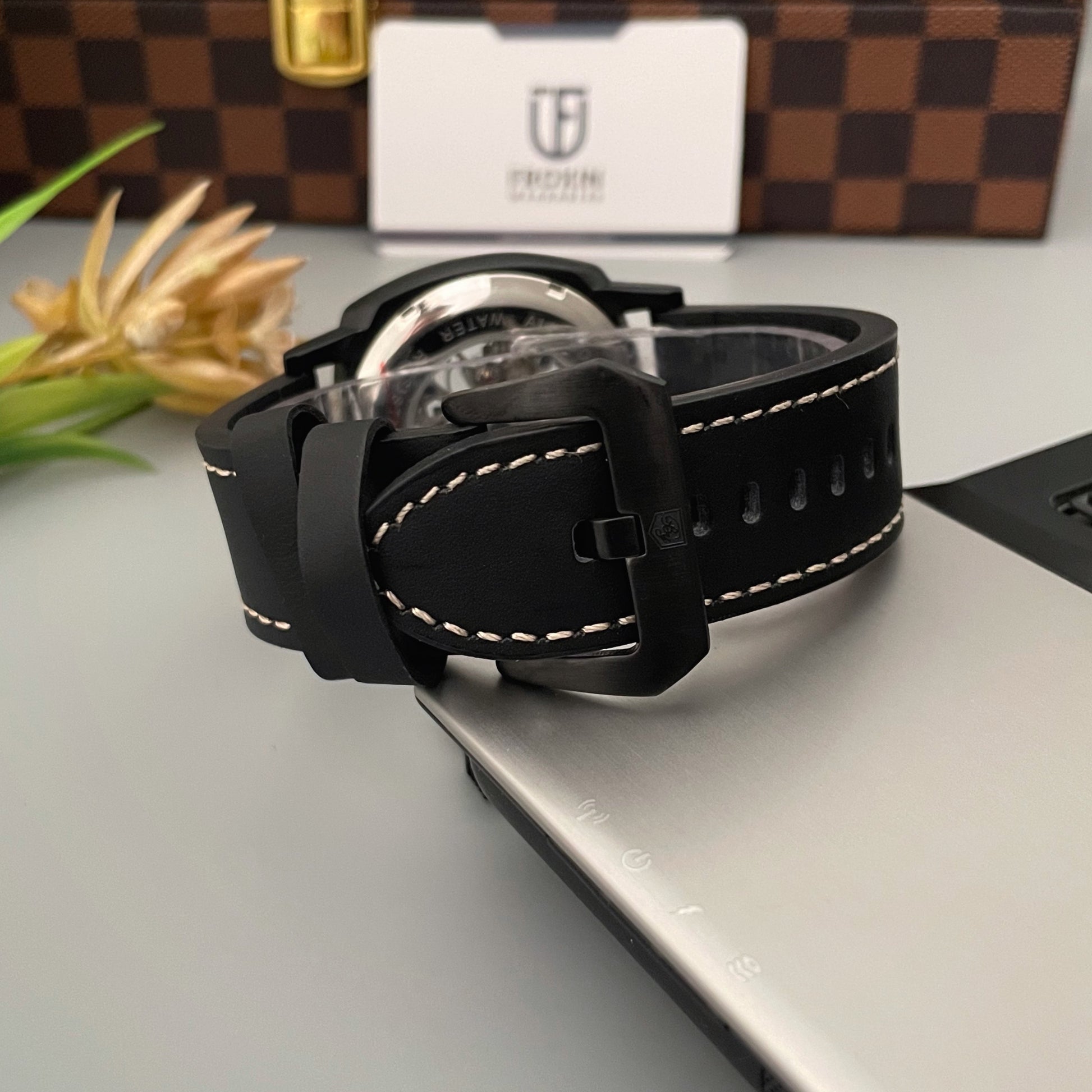 Black-Strap