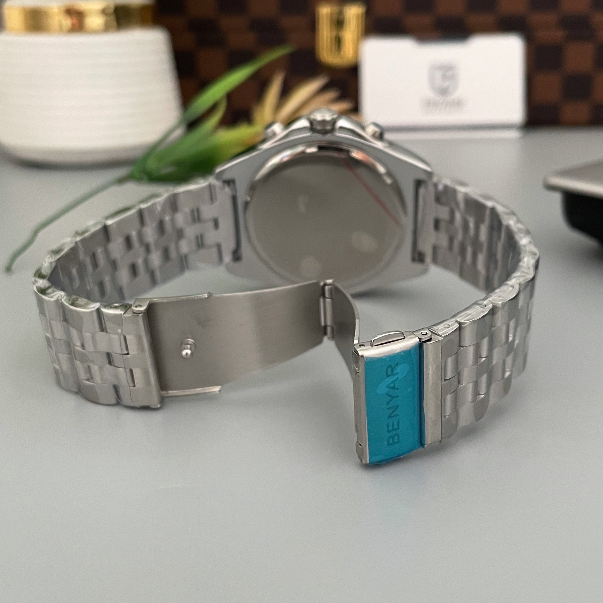 White-Dial