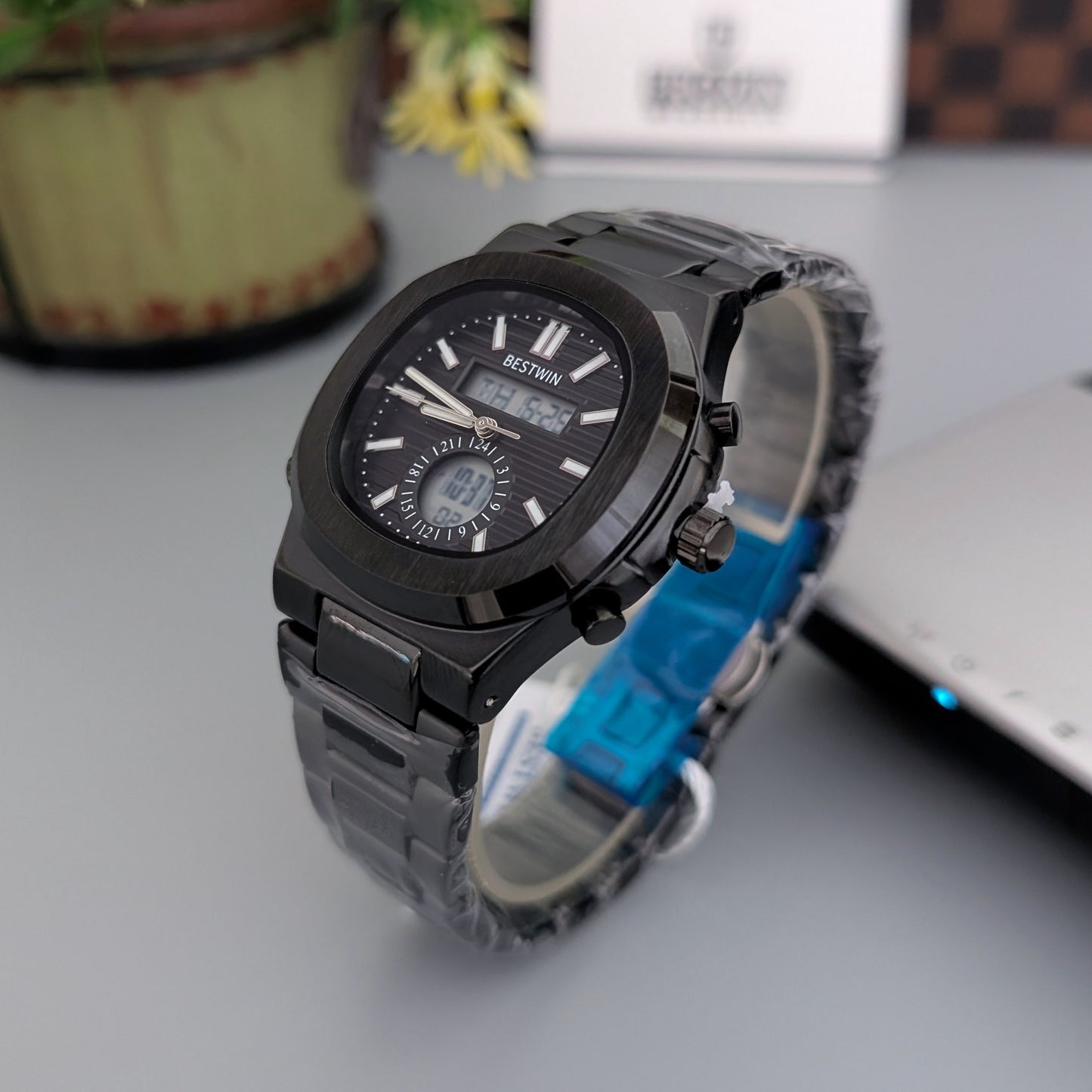 Full-Black