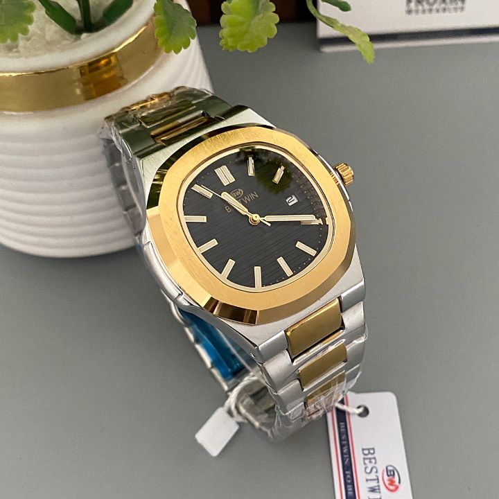 Black-Dial