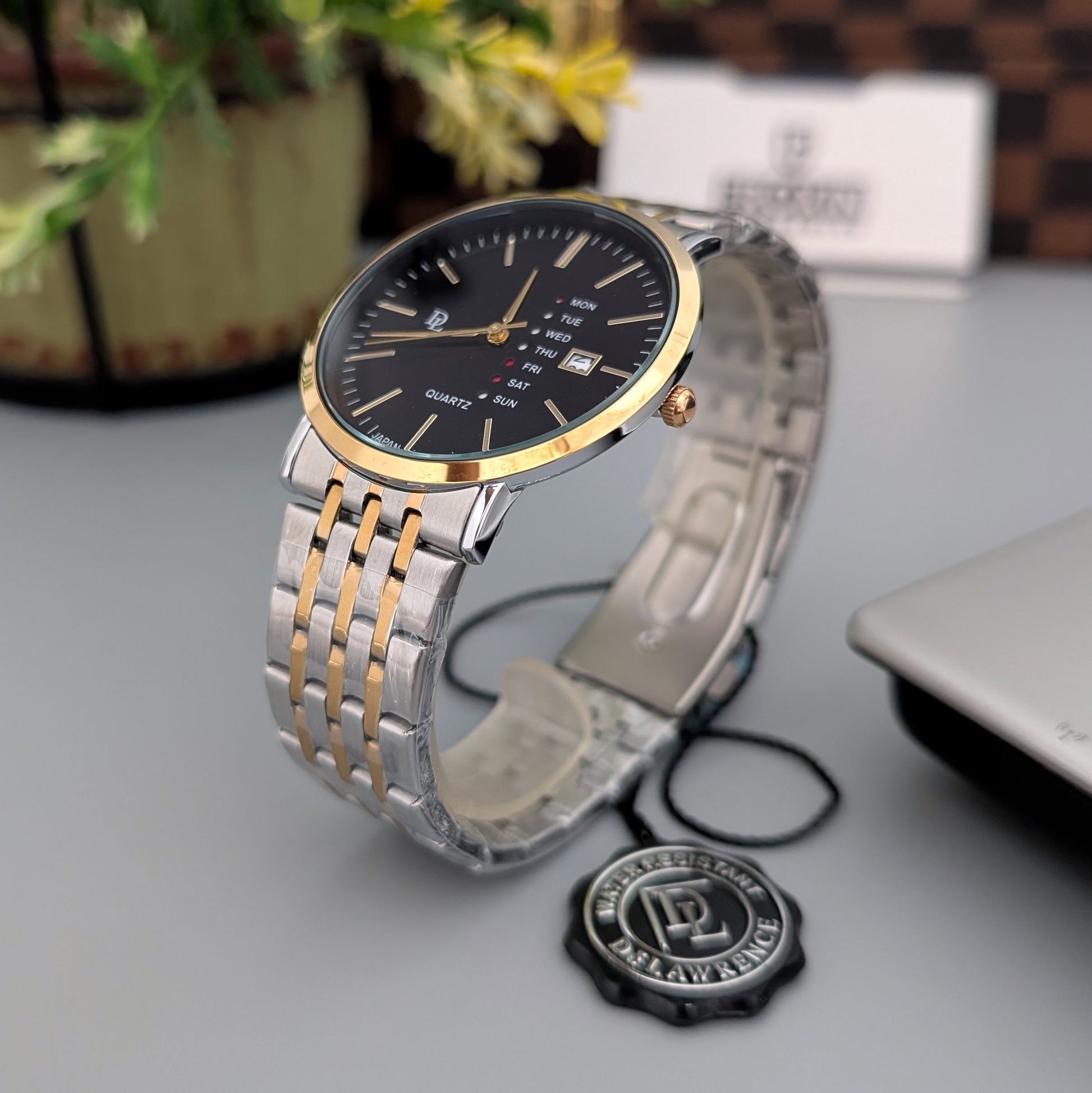 Black-Dial