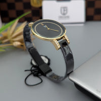 Delawrence Sheffer Women's