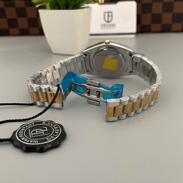 Delawrence Star Women's