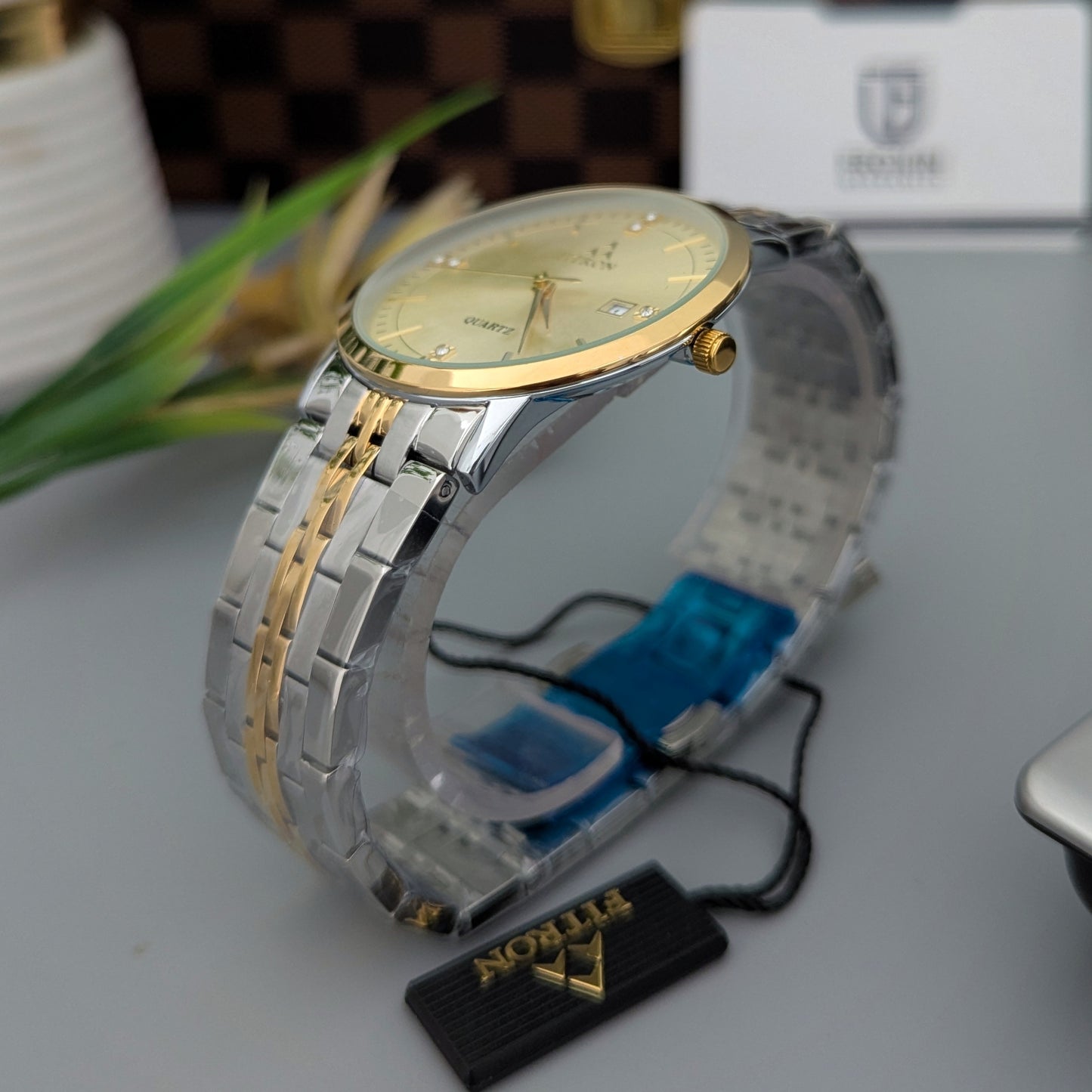 Golden-Dial