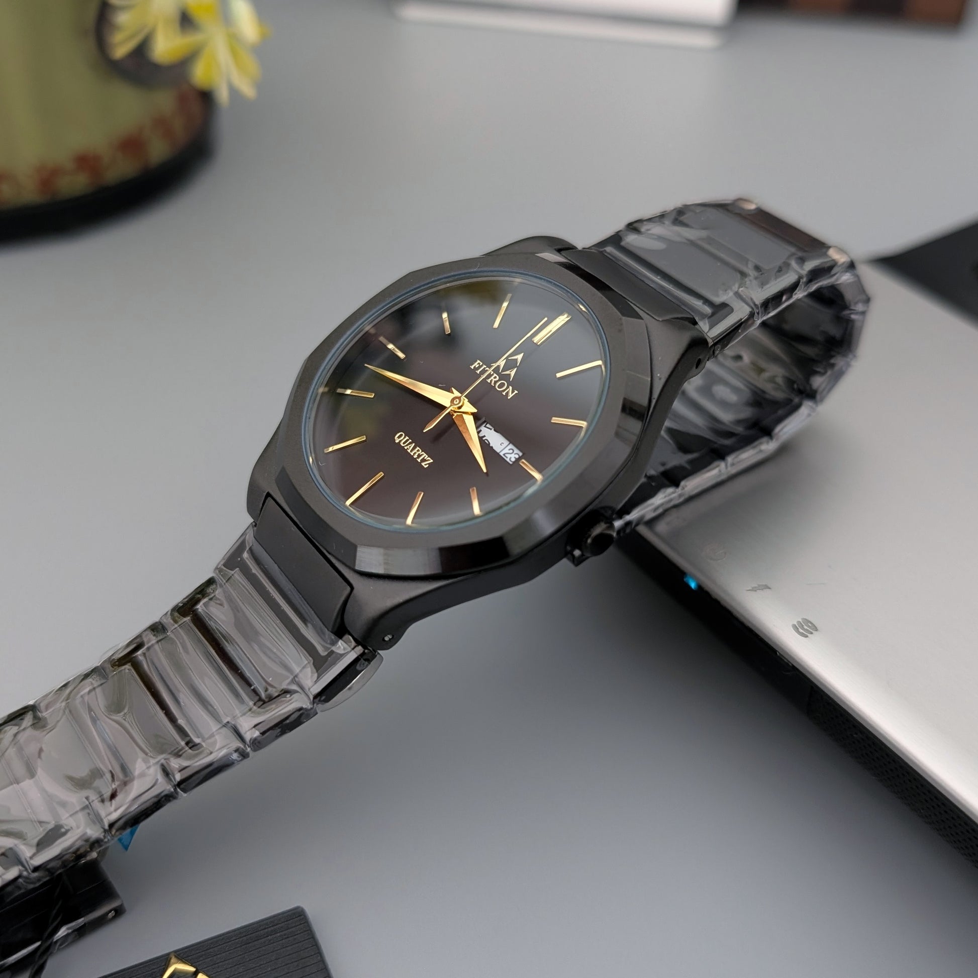 Full-Black