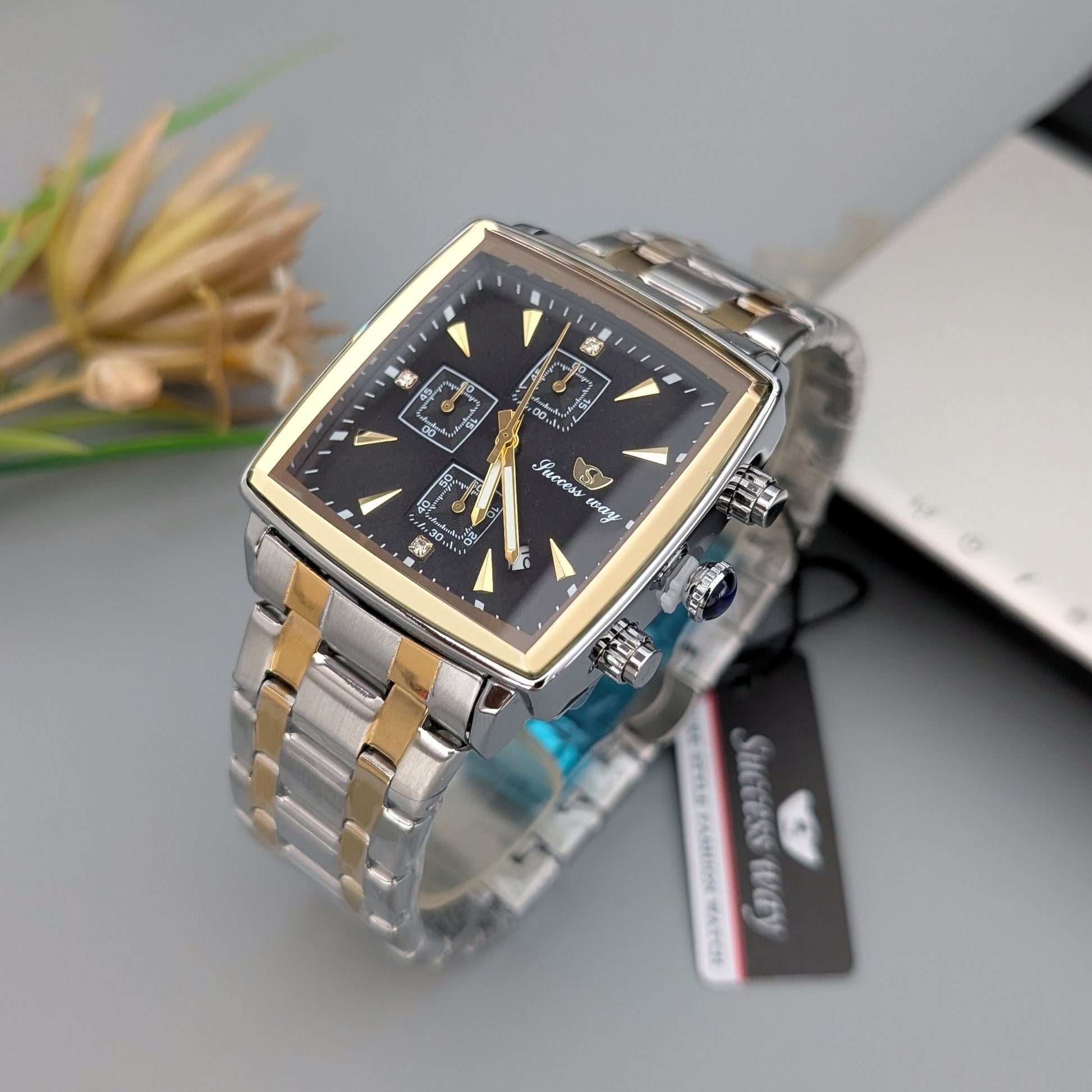 Black-Dial